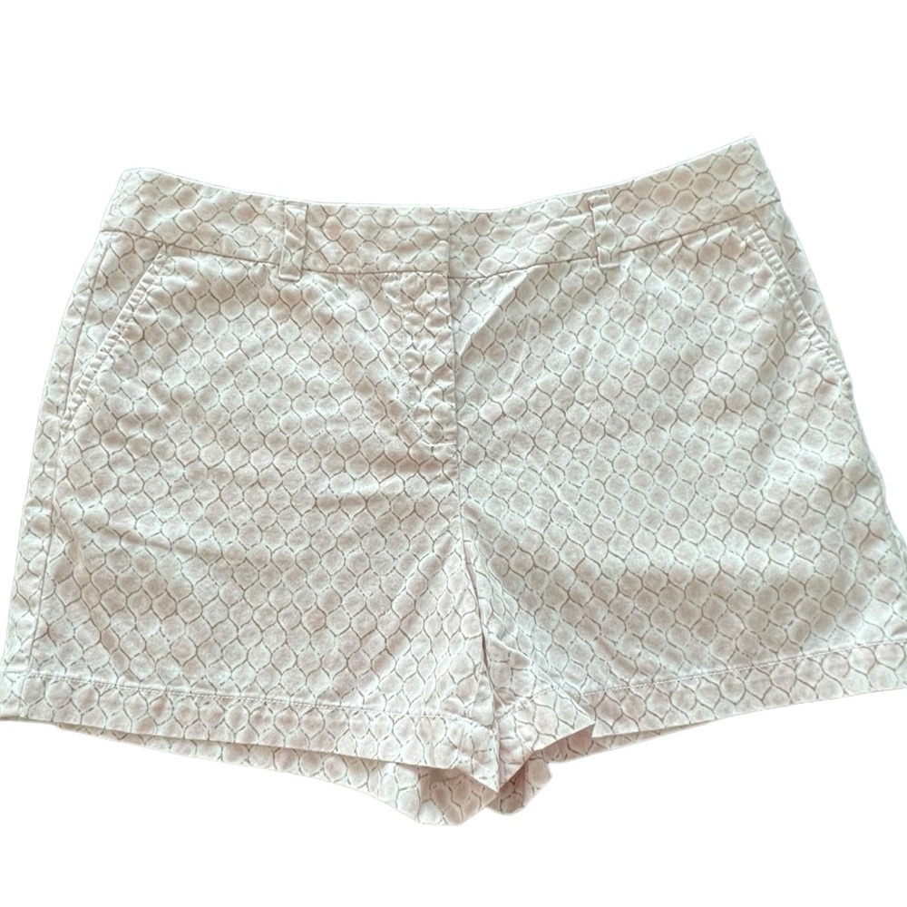 Ann Taylor‎ LOFT Pink Snakeskin Short Size 10